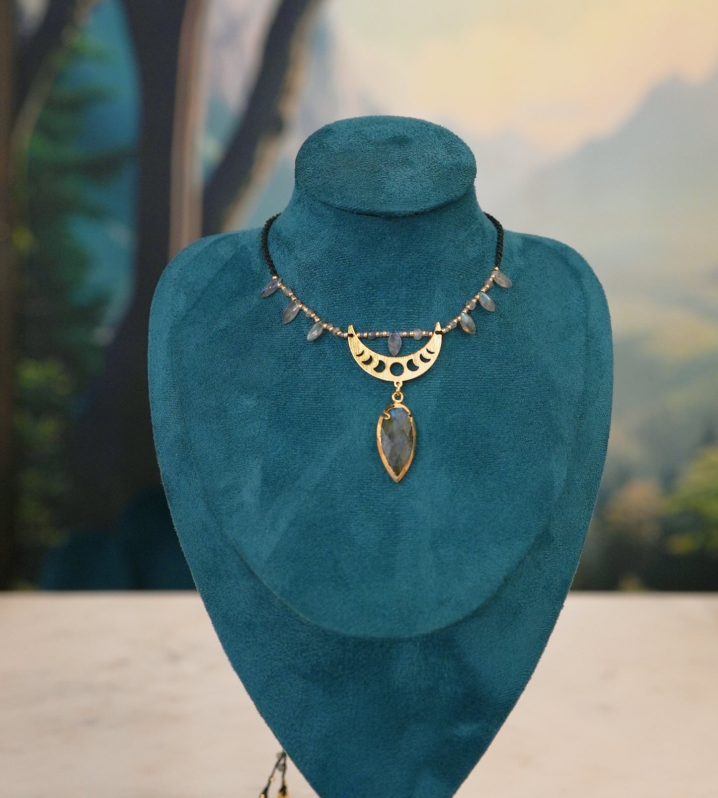 Labradorite Macrame' Moonphase Necklace