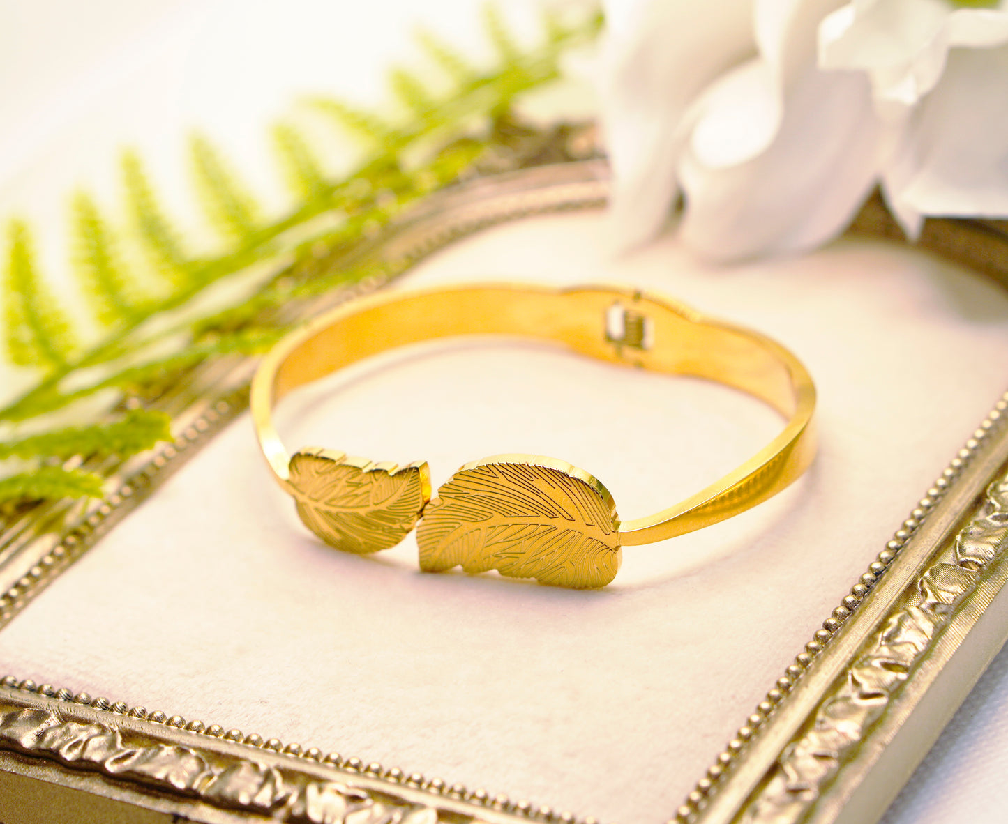 Leaf Bangle