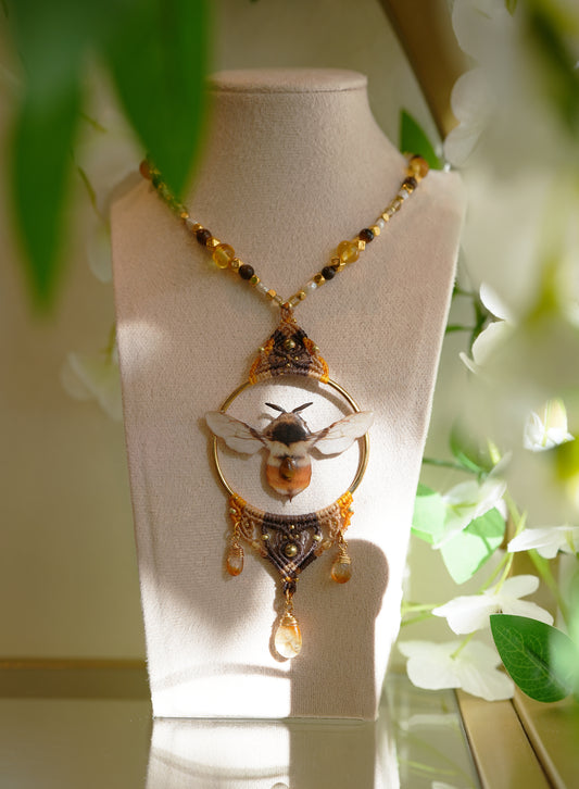 Bumble Bee Macrame Talisman