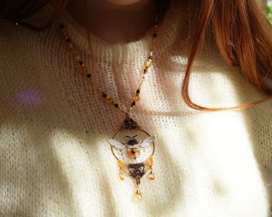 Bumble Bee Macrame Talisman