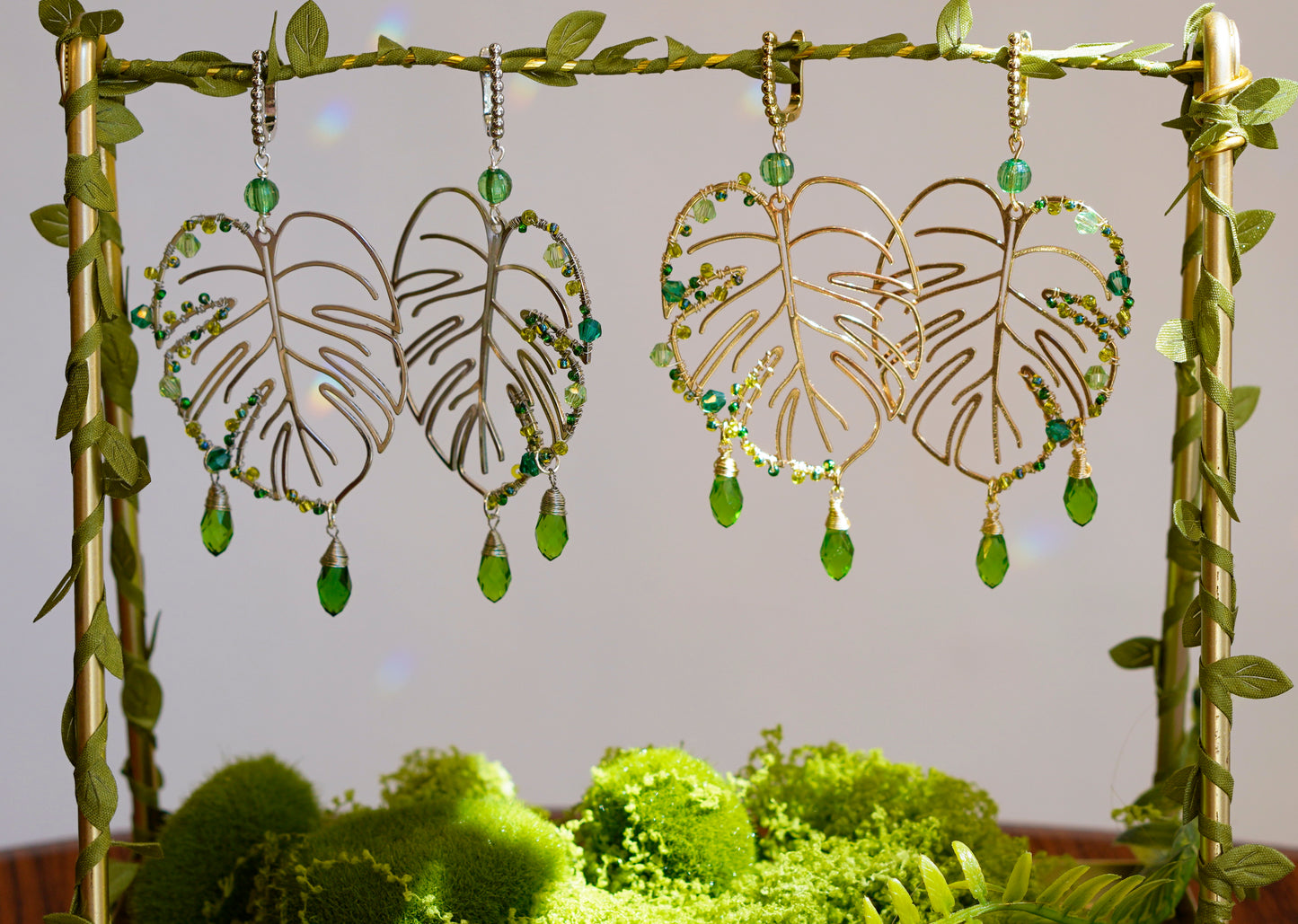 Monstera Earrings