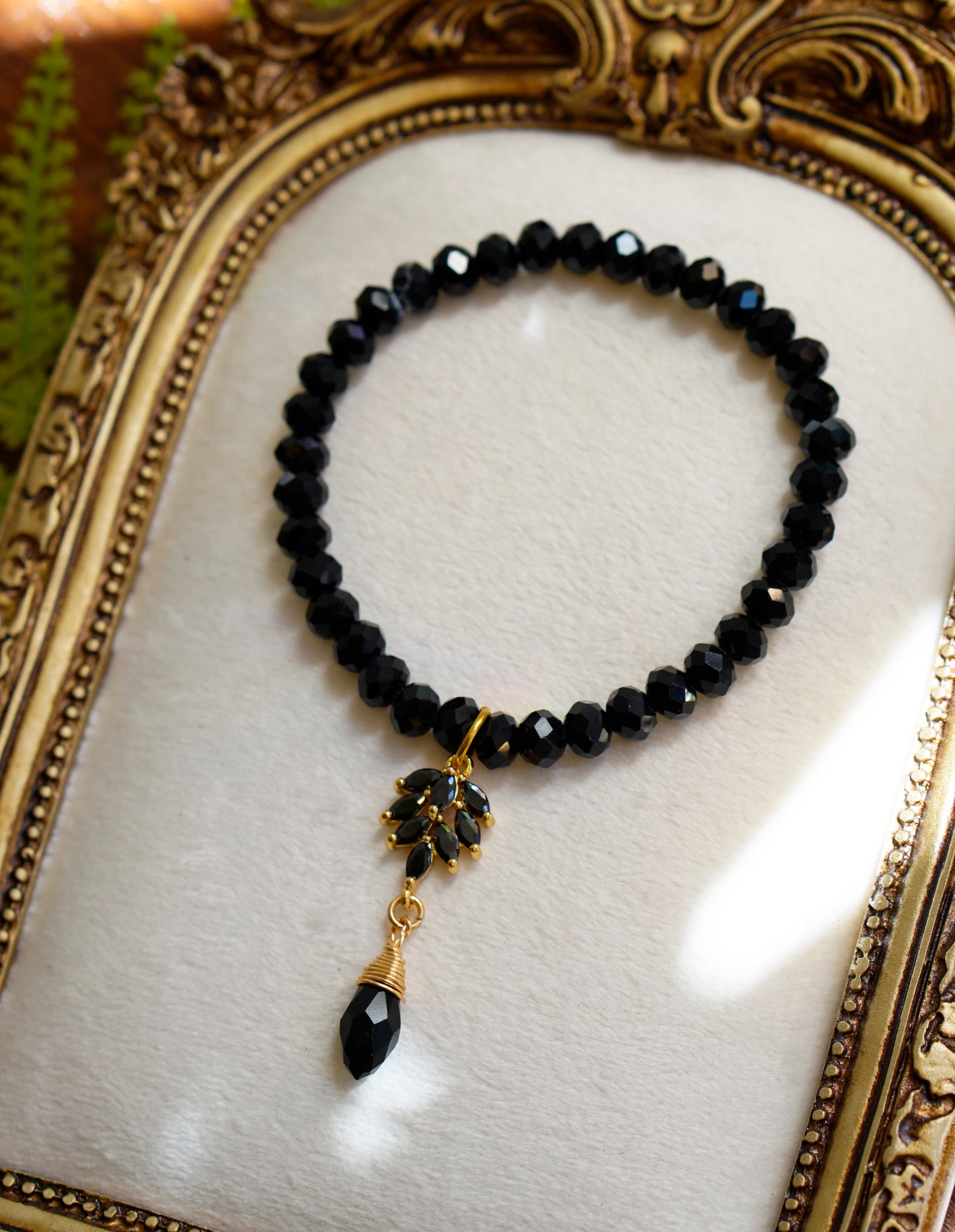 Flower Fae Bracelet | Onyx