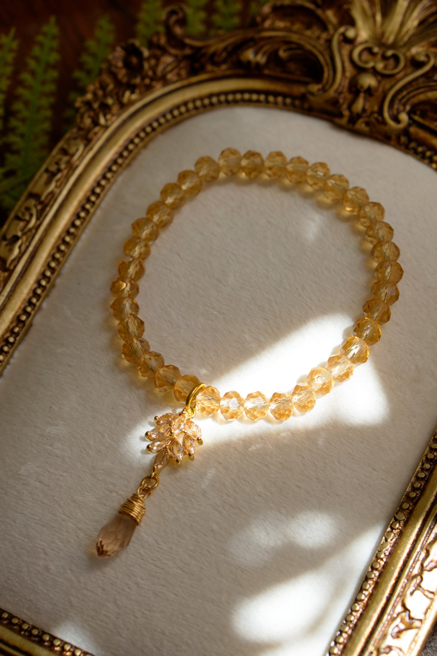 Flower Fae Bracelet | Champagne